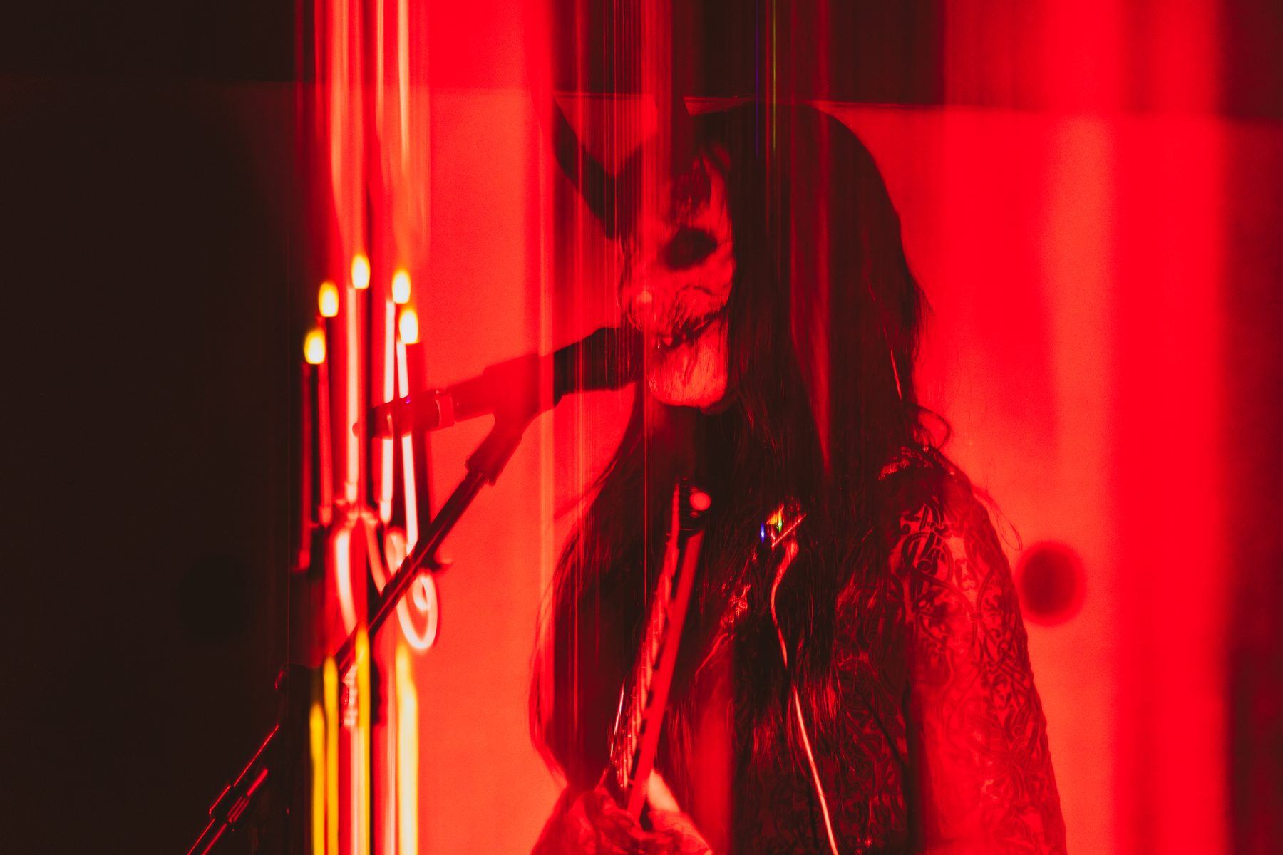 Valira red light